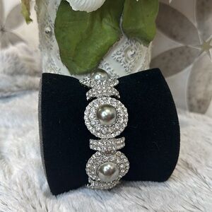 Bracelet - Rhinestone and Pearl
